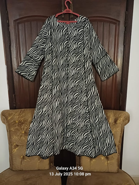 BONANZA.                          Long shirt/gown